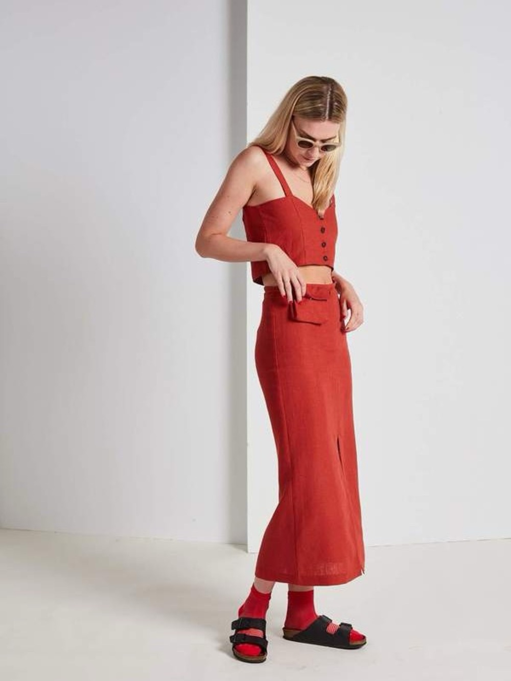 Paloma Wool Aquila Linen Midi Skirt Women’s 38 M Red Detachable Waist Bag Spain